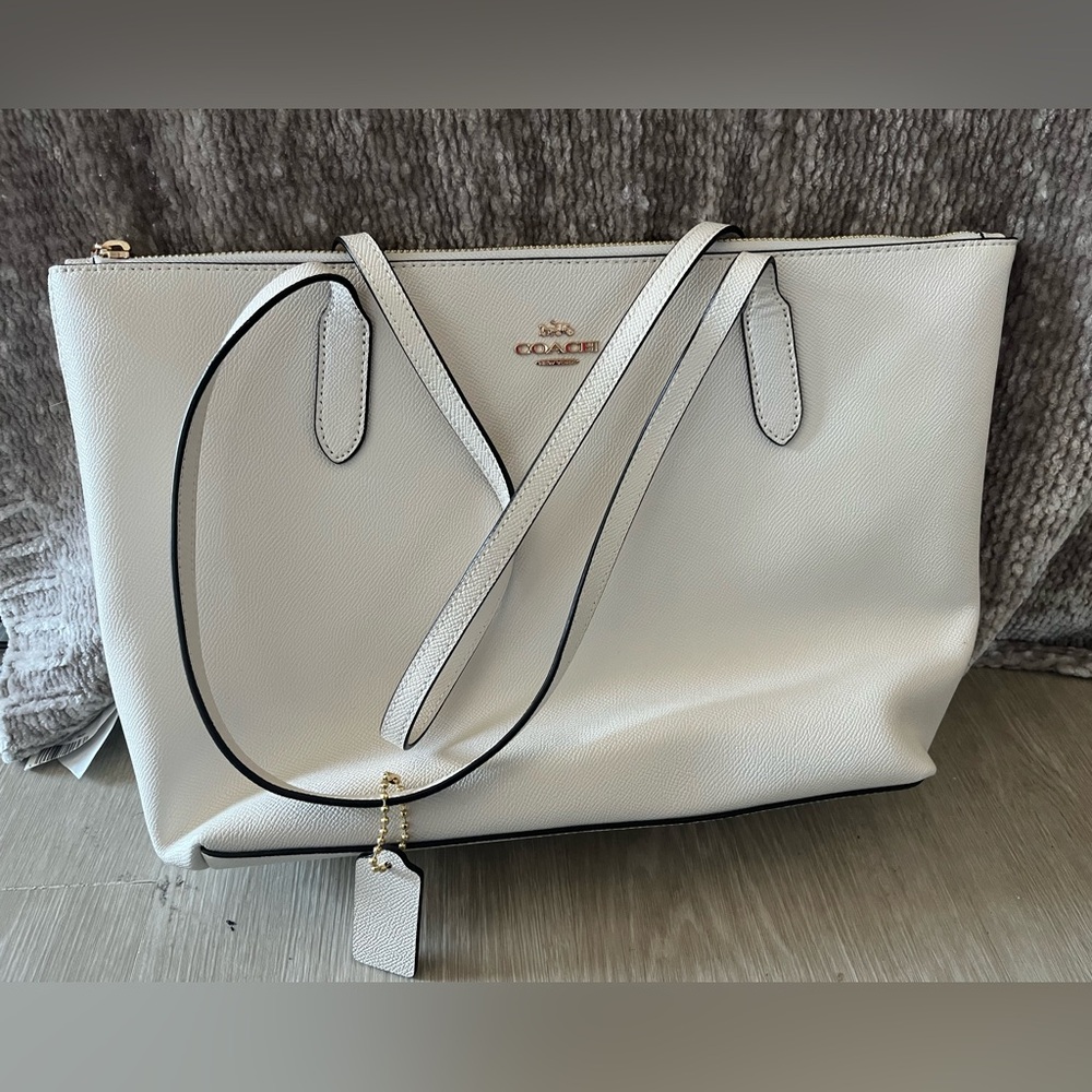 NWT Chalk coach bag